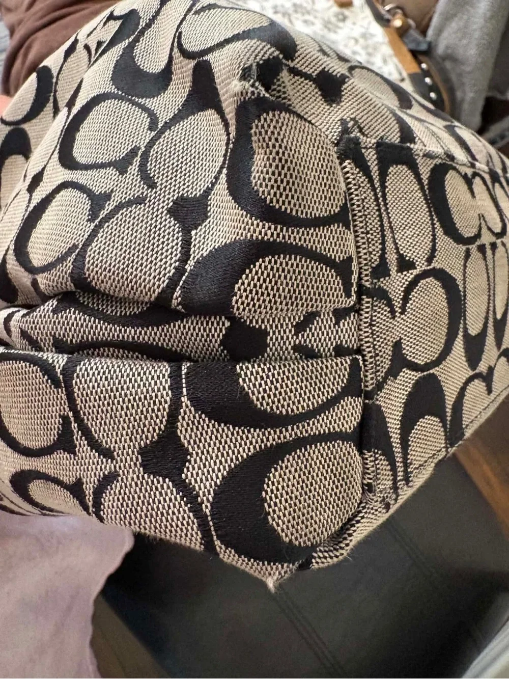 Coach Signature Jacquard Hobo in Black and Grey Y2K